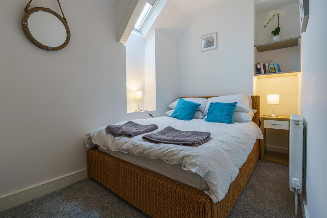 Apartmán Private Deck With Newly Refurbished Flat Attached! Cirencester Exteriér fotografie